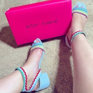 Betsy Johnson Farrah Denim